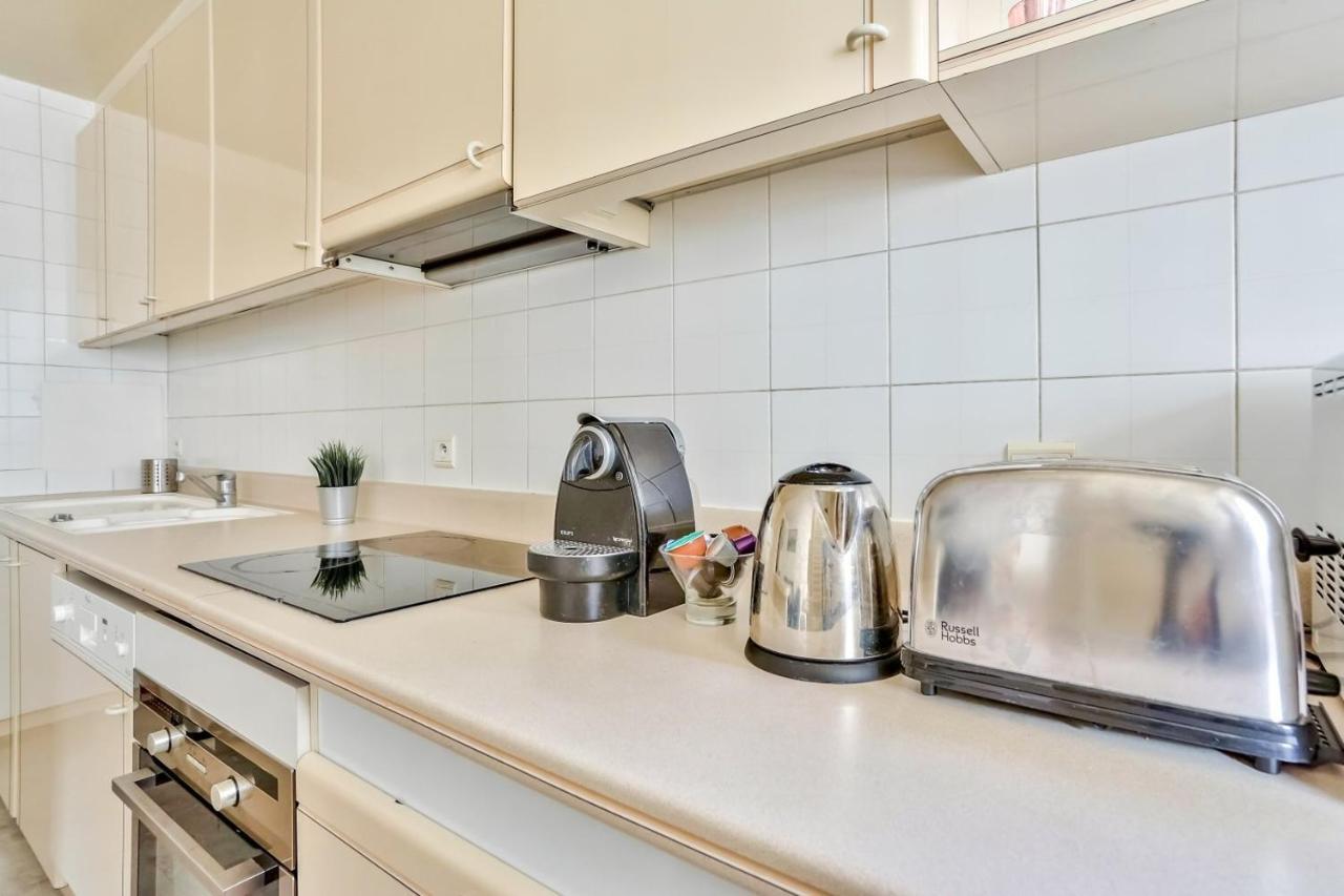 Appartement Quartier Arc De Triomphe Free Netflix Paris Ngoại thất bức ảnh